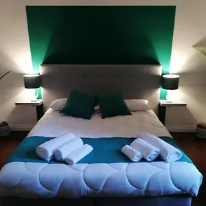 Pensjonat Shine House Rzym