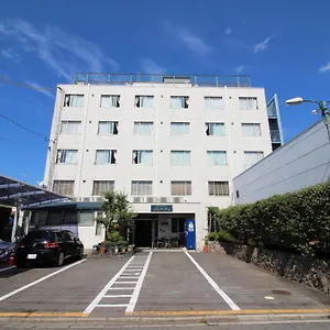 2* ホテル クレサンテーム