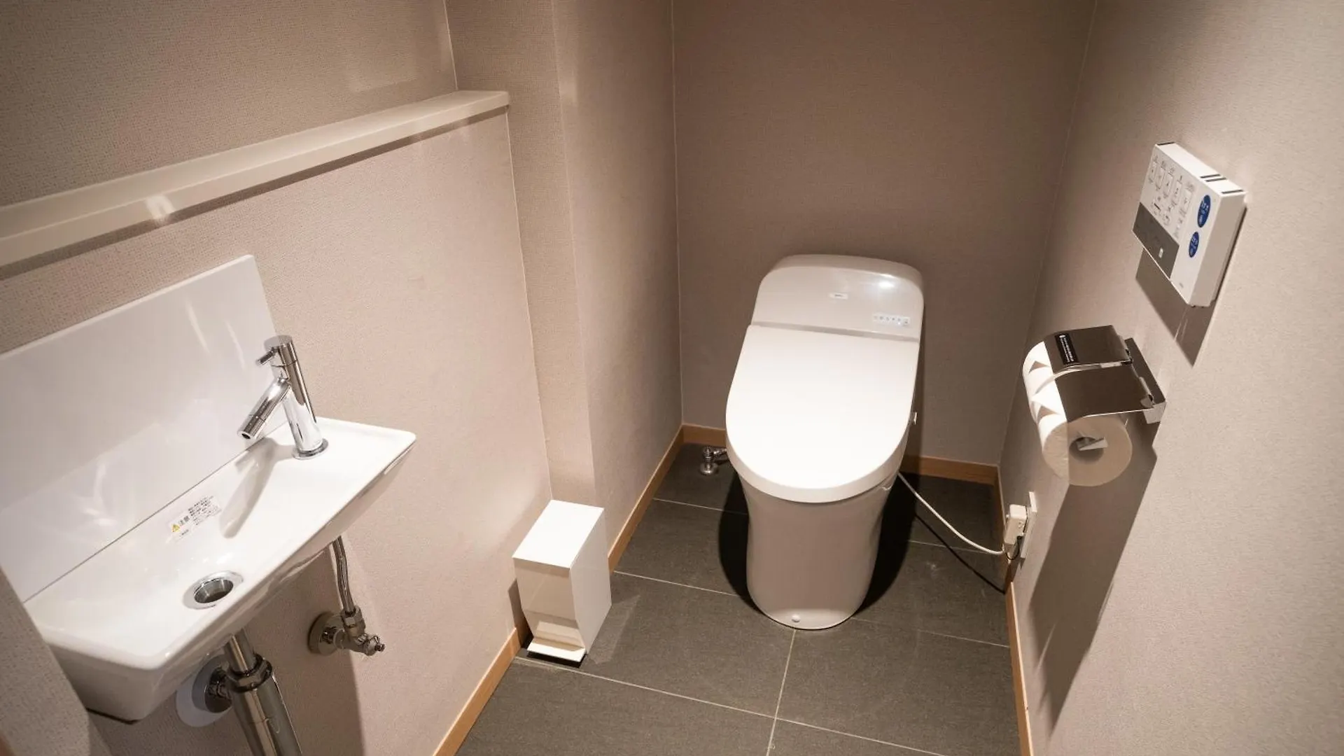 Kabin Taka Kyoto Hotel